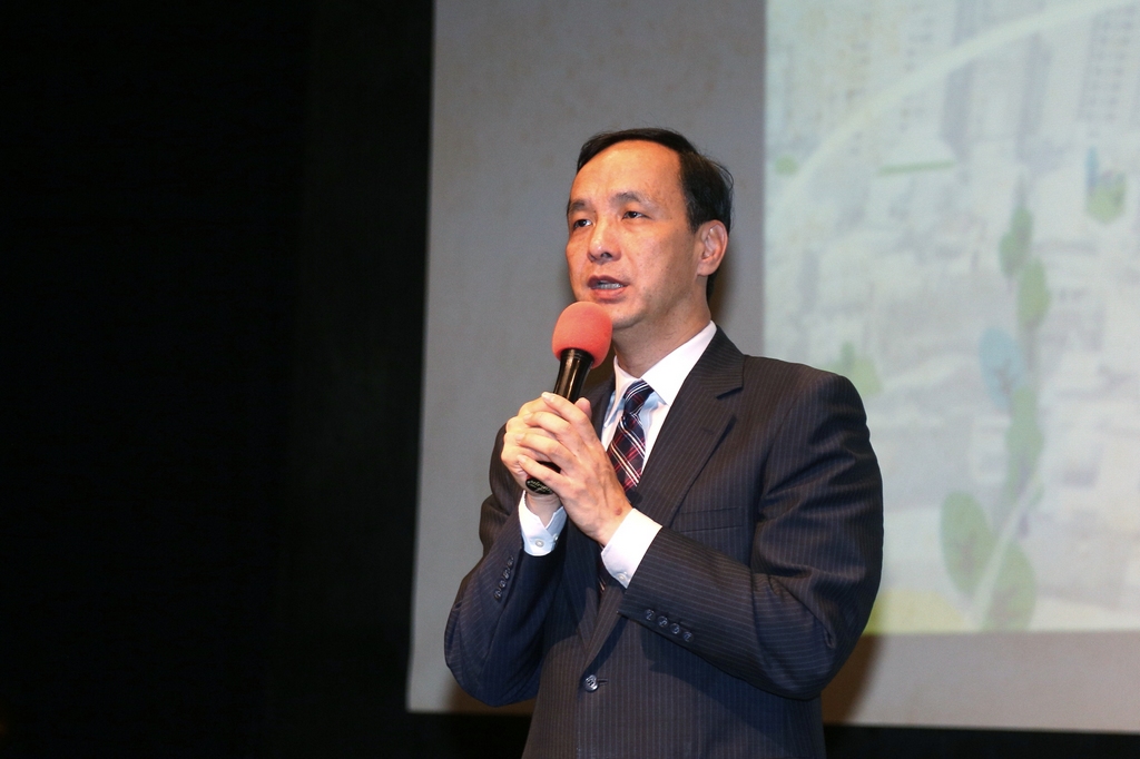 朱市長出席2017新北市減緩熱島效應國際論壇開幕致詞